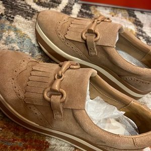 Dolce vita fall suede shoes